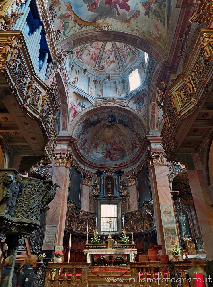 Orta San Giulio (Novara) - Pulpito e cantorie della Basilica di San Giulio